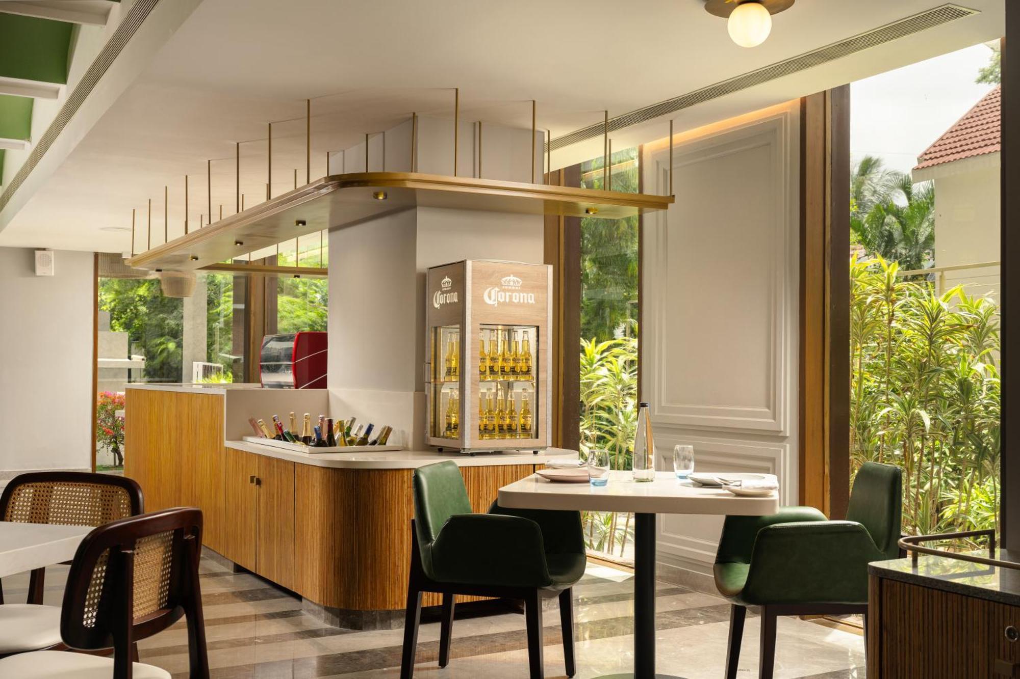 แกรนด์ เมอร์เคียว บังกะลอร์ แอน Hotel บังกาลอร์ ภายนอก รูปภาพ