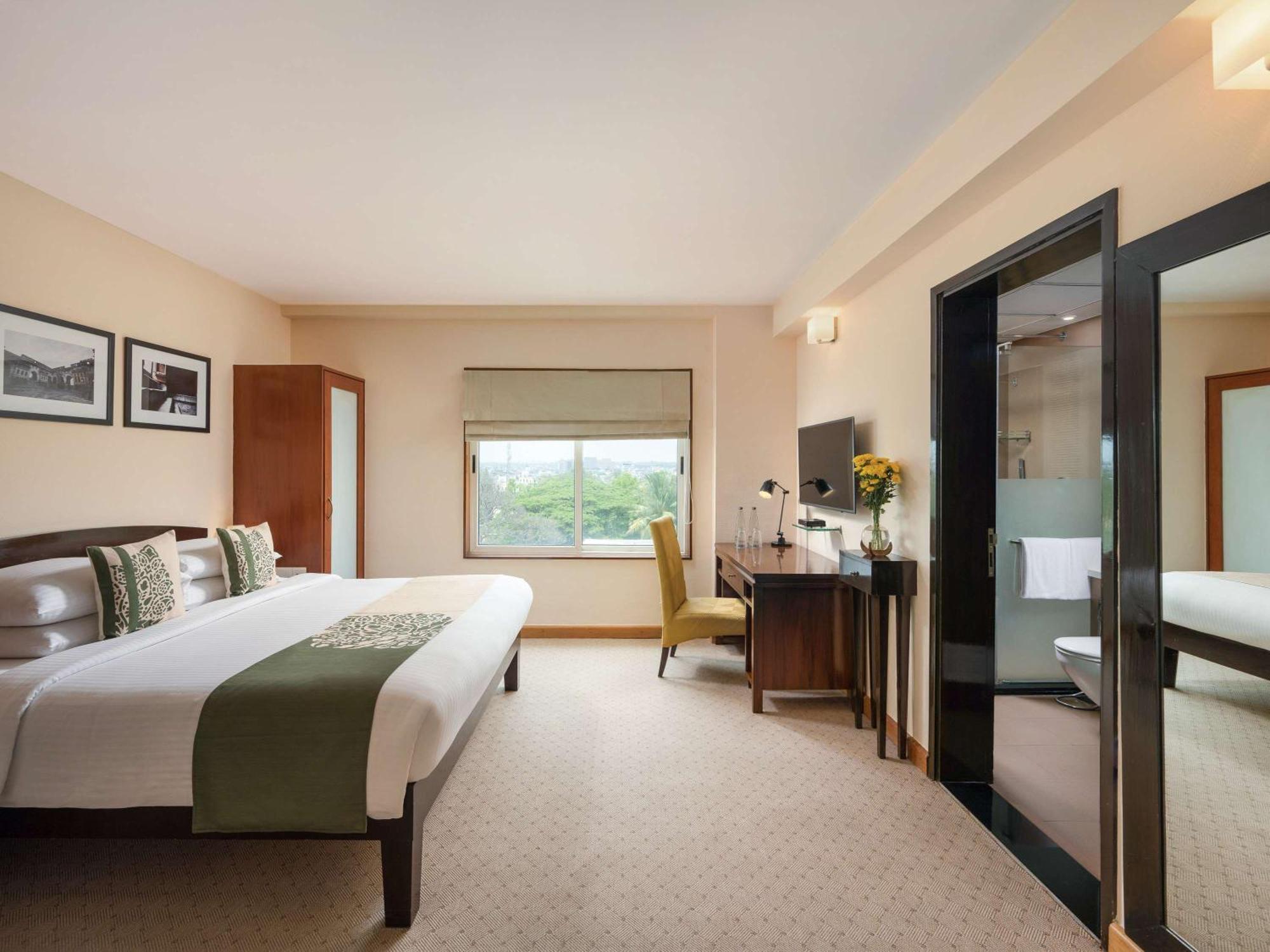 แกรนด์ เมอร์เคียว บังกะลอร์ แอน Hotel บังกาลอร์ ภายนอก รูปภาพ