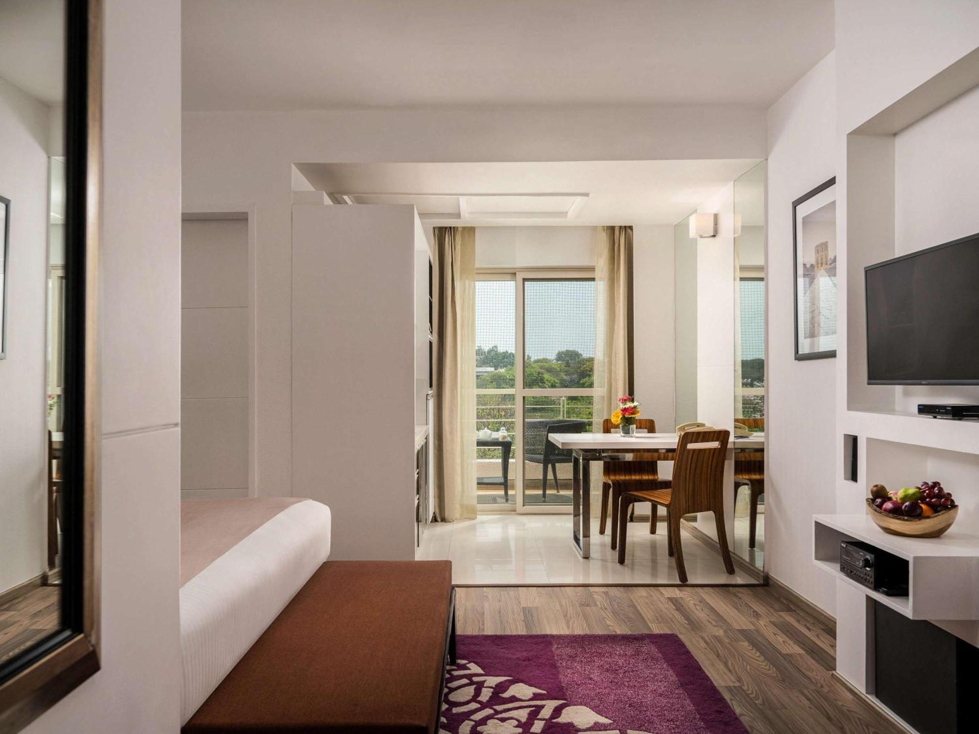 แกรนด์ เมอร์เคียว บังกะลอร์ แอน Hotel บังกาลอร์ ภายนอก รูปภาพ